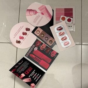 Makeup sample set